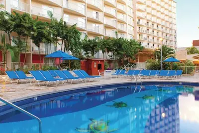 Image de Honolulu 1br Deluxe – Beach Walk, Dining & Waikiki Adventures