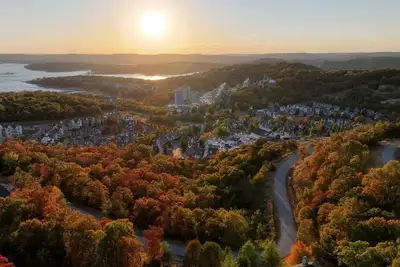 Image de Ozarks Family Escape – 2br Walk-In Villa Near Branson Fun