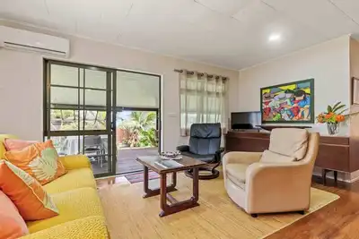 Image de Peaceful 2br Garden Bungalow