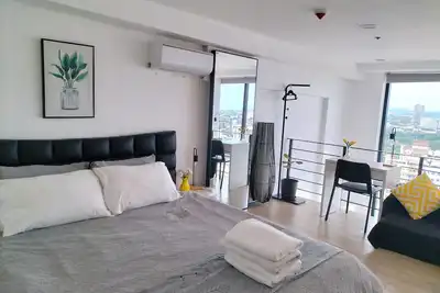 Image de Cozy 1-bedroom condo in tranquil Cebu City with Ac and gym