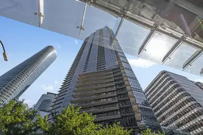 Image de Shangrila/Hyatt Residences - Large 2 Bedrooms, 2. 5 Bathrooms, 5 Star Amenities