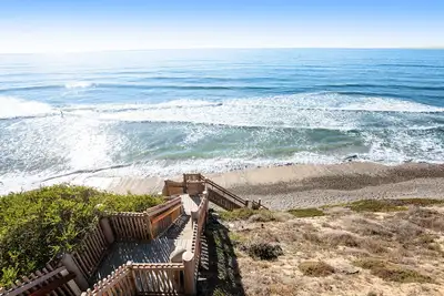 Image de Long Time No Sea Walk to Beach