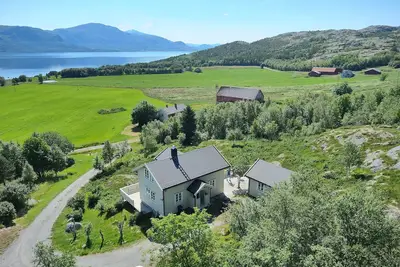 Image de Superbe maison à Sømna avec Wi-Fi