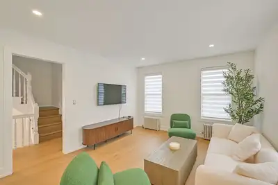 Image de Easy Nyc Access! Yonkers Apt 1/2 Mi to Metro-North