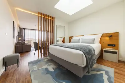 Image de Charming Studio Apartment Near the Marina with Beautiful Waterfront Views