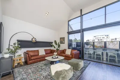 Image de Divertissement pour les familles : emplacement, cinéma, jeux, Wi-Fi