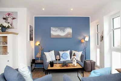 Image de New Deichkrone vacation apartment with harbor view, balcony & infrared cabin