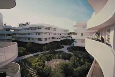 Image de Havre de paix avec grande terrasse à Bayonne – Idéal Famille