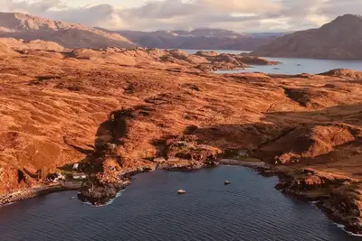 Image de Stunning, rugged luxury on Knoydart, private boat access, wild outdoors, unique