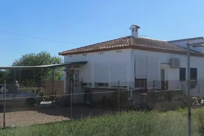 Image de Country house near the sea in a quiet area