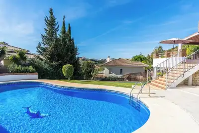 Image de Costa del Sol Escape – Family 4 Bedroom Villa. Torrenueva, La Cala de Mijas