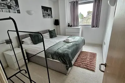 Image de Lovely Modern 2 Bed Apartment