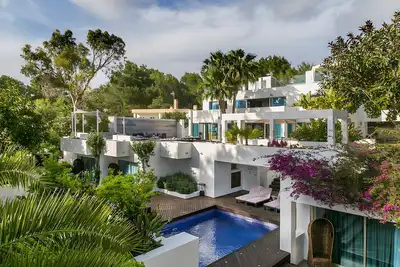 Image de Villa de luxe à seulement 10 minutes en voiture de la ville d’Ibiza