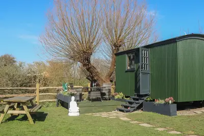 Image de Salthaven  Shepherds Hut, pet friendly, with a garden in Pevensey Bay