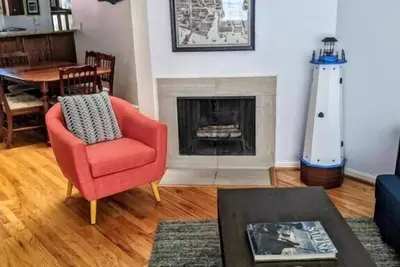 Image de Location=Amazing! Garage Parking for 1