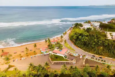 Image de MoonSet Private Pool, 2 min from Beach - 7 Guests