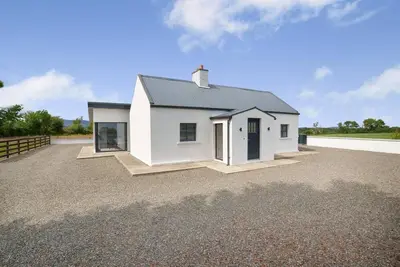 Image de 3 Bed in Tomnahealy Little (oc-t32392)