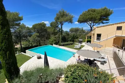 Image de Frgk Datcha à Mougins