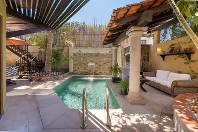 Image de 4 Bedroom home with a pool and 1 block to the Sea of Cortez