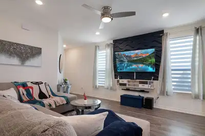 A Private & Quiet Comfy Place to Rest & Recuperate