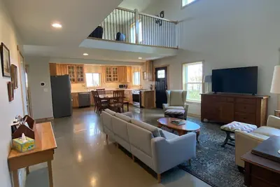 Image de 2br 2ba—Charming New Build—150 Acres—8 Minutes to Alpena—Golf & River Next Door