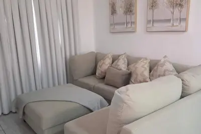 Image de Enjoy your stay al CasaLuna a fully equipped three bedroom house in secure area.