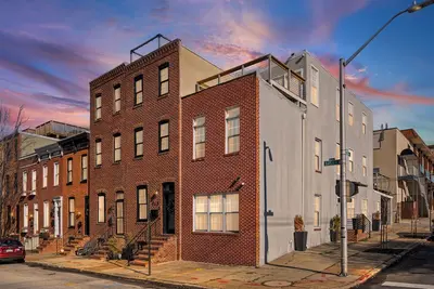 Chic Canton Home • 3br • Rooftop Views