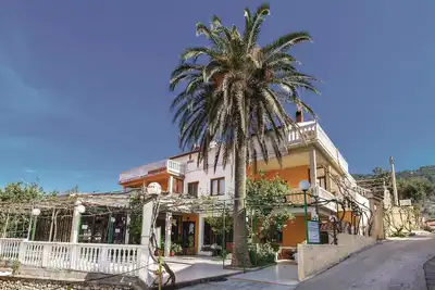 Superbe appartement de 2 chambres à Rab