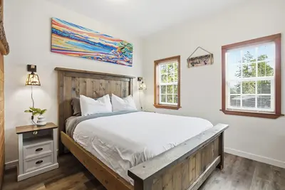 Image de Steps to Terrace Beach & Trails • Whale’s Tail