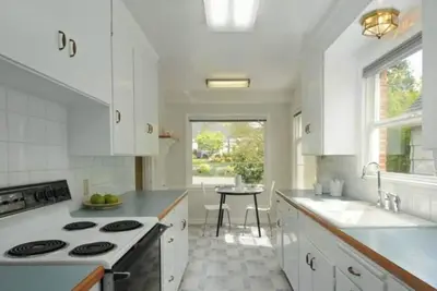 Image de 4-Bedroom, perfect for World Cup. Bus to Stadium. Close to Discovery Park.