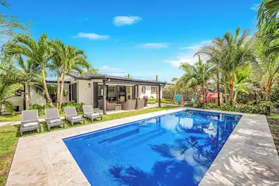 Image de The Oasis Heaven In Miami - Private Pool - Sleeps 14 -