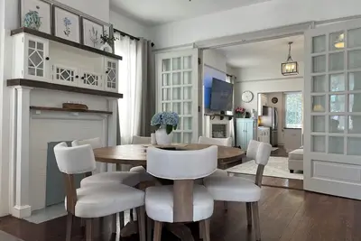 Image de Charming Summerville Home - 7 Mins From Masters