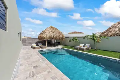 Image de Villa Mambo Paradise - 500 Meters from Mambo Beach