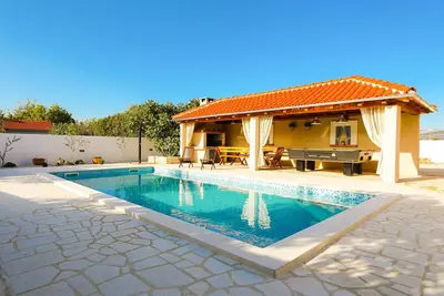 Image de Maison pour la famille avec la piscine Pridraga - Cuskijas, Novigrad (K-25299)