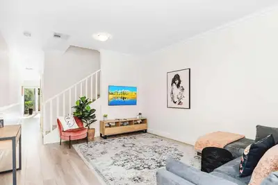 Image de Travers Townhouse - Close to Cbd, Gated Community