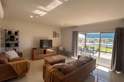 Image de Little Bay, Unit 49 Seafront Estate