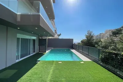 Image de Athenean Pool Break