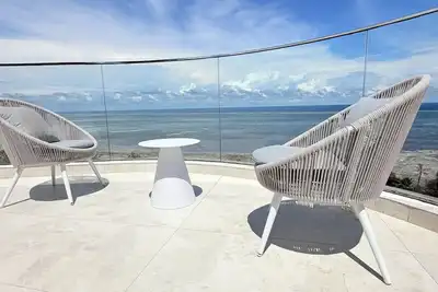 Image de Luxurious 2 bedrooms apartment in Nyali-sea view, 5min walk to the beach and Mall