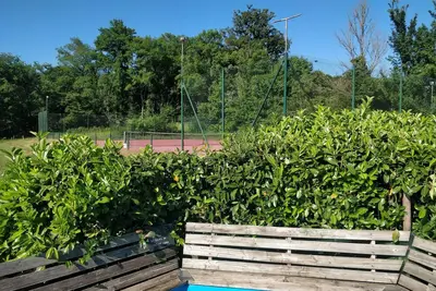 Image de Country House & tenniscourt & piscine, plein nature. 12 pers. Chien accepté