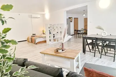 Image de Dune Trail Apartment – 2 Min Walk to Beach – Private Parking – Pet Friendly