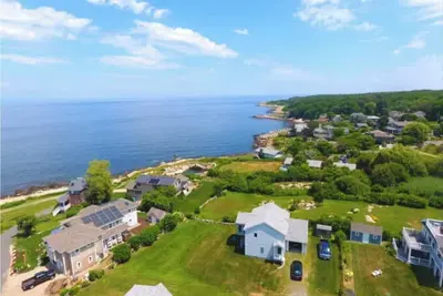 Image de Oceanview Home/Walk to Lanes Cove and Plum Cove beach I Sleeps 6