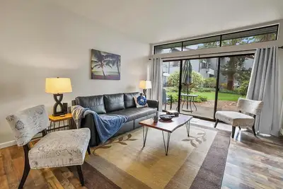 Image de Ground Floor 2 bed Condo at Jacob's Landing