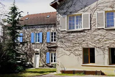 Image de Gîte Limagne Volcans avec terrasse privée, jardin commun et Wi-Fi