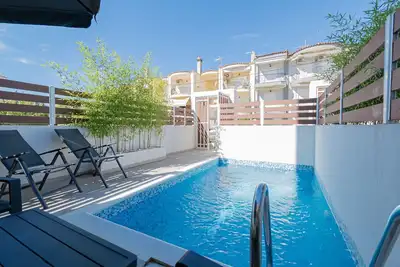 Image de Aurora Maisonette by RentalsPro