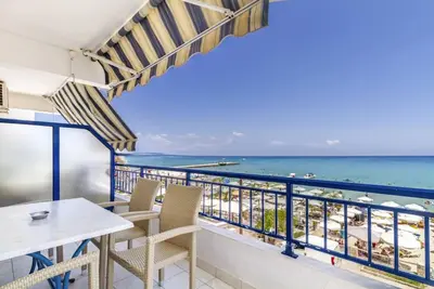 Image de Poseidon Edge No18 by RentalsPro - Kallithea