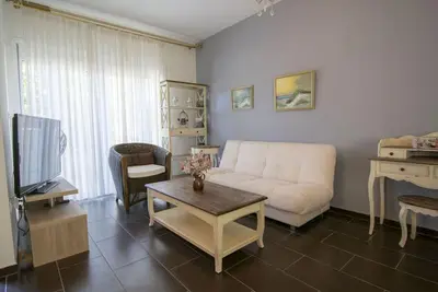 Image de Sunlight  Maisonette by RentalsPro