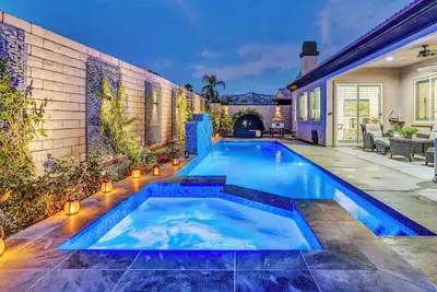 Image de Luxury Pool Villa • Sleeps 12 •Near Coachella