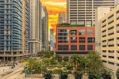 Image de Beautiful Downtown Retreat | 2br - 2ba