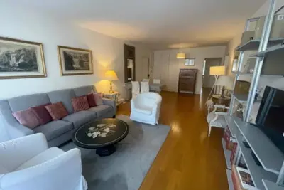 Image de Saint-Germain Retreat – Sophisticated 2-Bedroom Residence on Rue de Sèvres