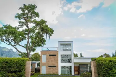 Image de Eco-Luxury Mountain Retreat Dapa